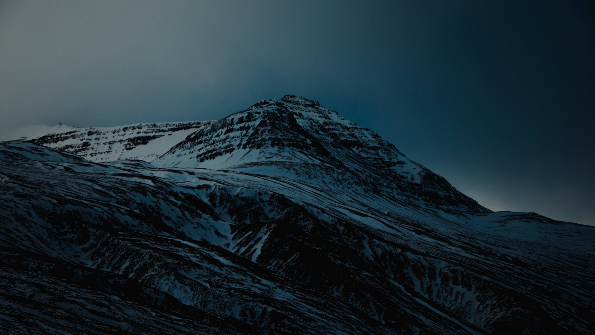 QAСпеціальна зимова пропозиція для власників Mercedes-Benz!